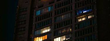 Guia de Implementação de Exemplos de Pipelines RAG com Bancos de Dados Vetoriais para Pesquisa Semântica